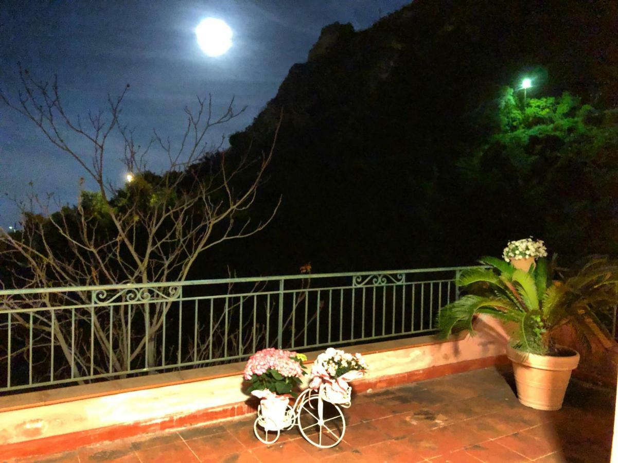 Villa Le Petit Paradis Taormina Eksteriør billede