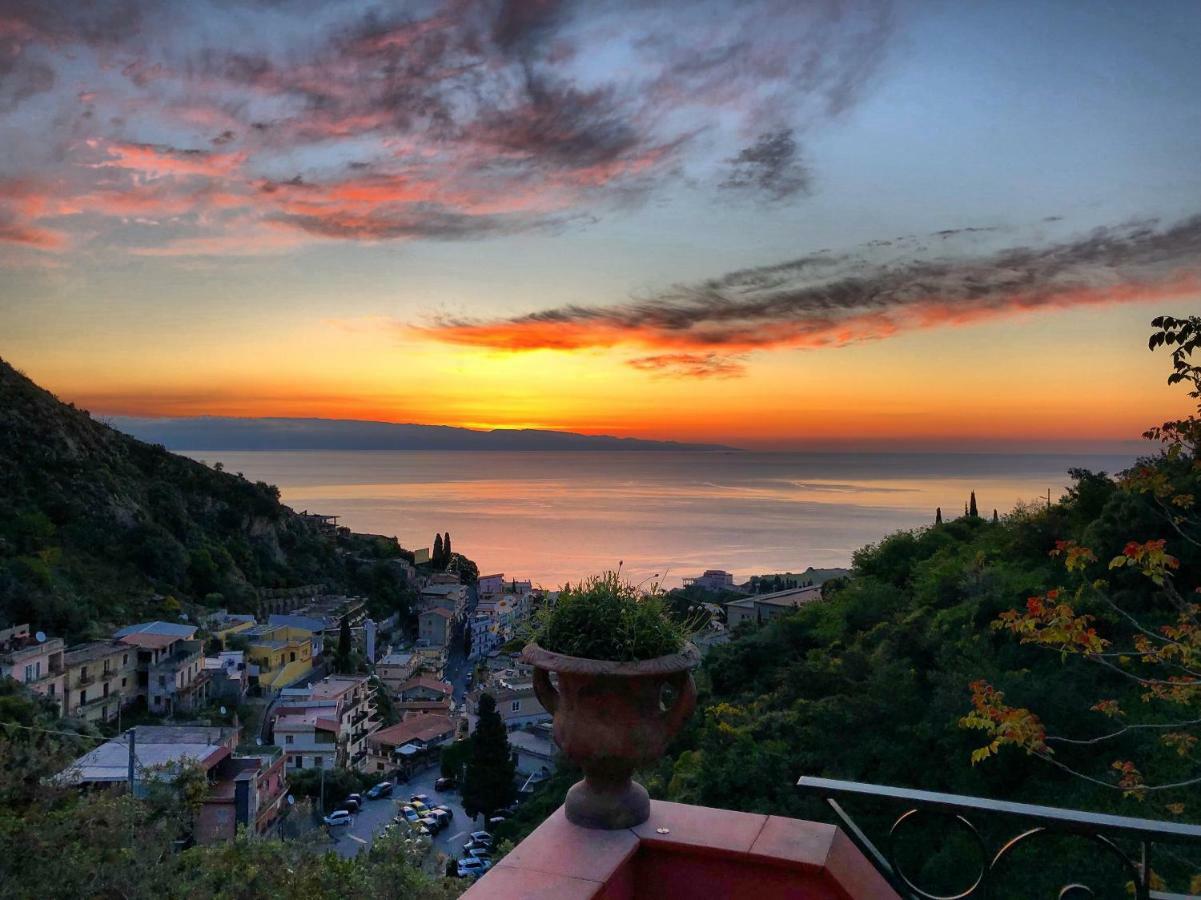 Villa Le Petit Paradis Taormina Eksteriør billede